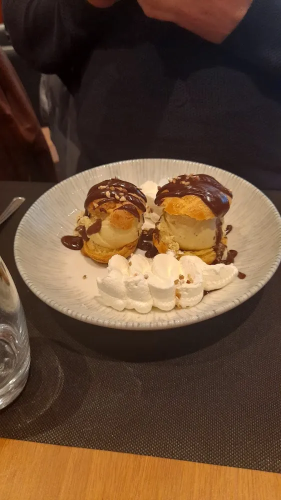 Profiteroles Maison